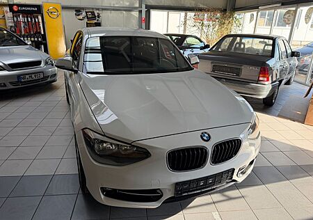 BMW 114i Sport Line Sport Line