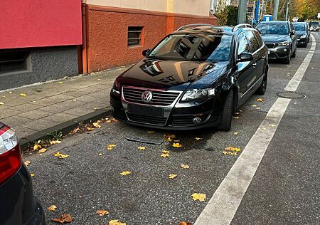 VW Passat Variant Volkswagen 2.0 TDI DPF Highline Variant ...