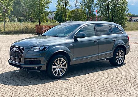 Audi Q7 3.0 TDI quattro 7.Sitzer 3x.S-Line