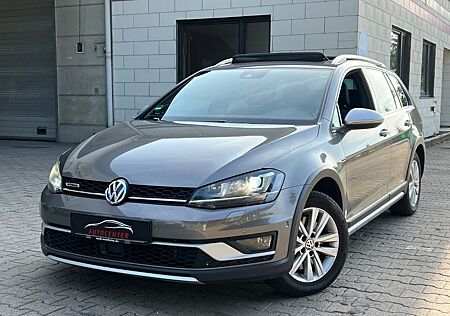 VW Golf Volkswagen VII Alltrack Variant 4Motion|DSG|PANO|KAM|