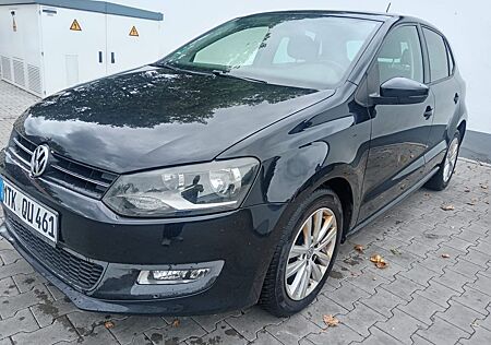 VW Polo Volkswagen V Team