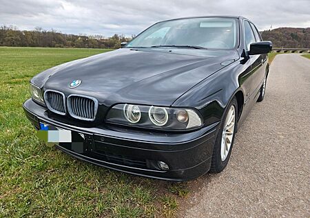 BMW 525i touring -