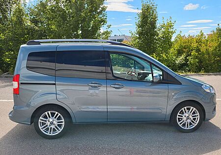 Ford Tourneo Courier 1.0 EcoBoost 74kW Titanium T...