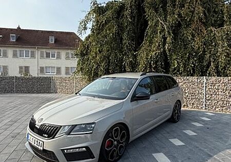 Skoda Octavia 2.0 TSI DSG RS 245 Combi RS