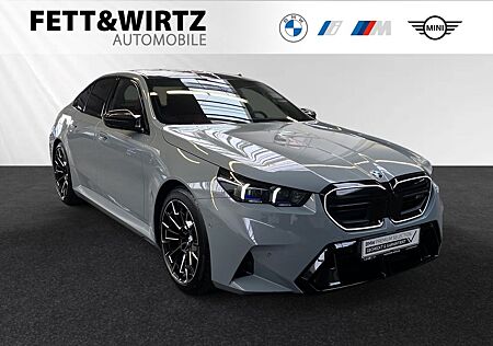 BMW M5 Limousine M DriversPackage|AHK|Bowers&Wilkins