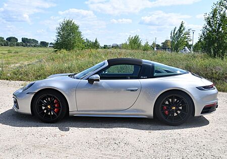 Porsche 992 Targa 4S Targa S