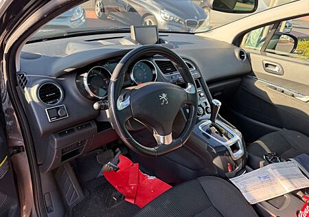 Peugeot 5008 1.6 Allure BlueHDi 120 EAT6 Stop&Start ...