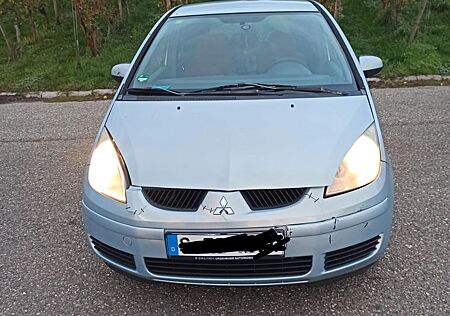 Mitsubishi Colt 1.3 Invite Invite