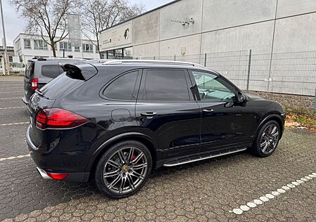 Porsche Cayenne Turbo Motor neu Approved Garantie