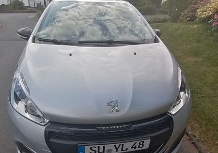 Peugeot 208 PureTech 82 Active Active