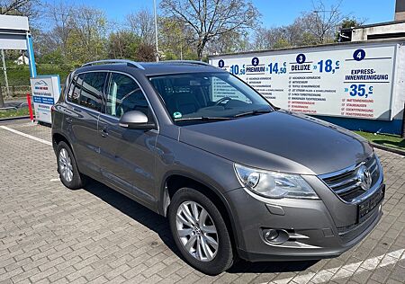 VW Tiguan Volkswagen SPORT*PANOR*VOII LEDER*NAVI*KAMERA*EURO-5