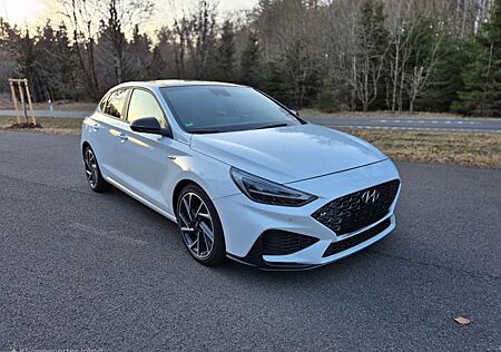 Hyundai i30 1.5 T-GDI Hybrid N Line DCT Fastback N Line