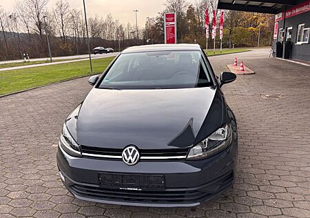 VW Golf Volkswagen VII Lim. Trendline BMT/Start-Stopp
