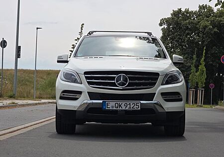 Mercedes-Benz 350 ML 4Matic