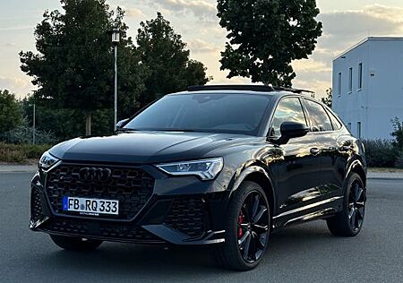 Audi RS Q3 RSQ3 2.5 TFSI S tronic quattro -