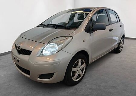 Toyota Yaris Cool TÜV Neu