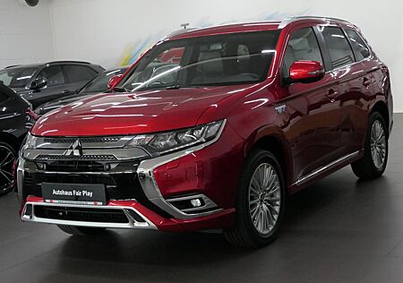 Mitsubishi Outlander PHEV Plus Spirit 4WD CARPLAY/AHK/LED!