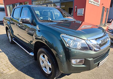 Isuzu D-Max 4WD Premium SHZ/KAMERA/AHK/1 HAND/TOP !!!