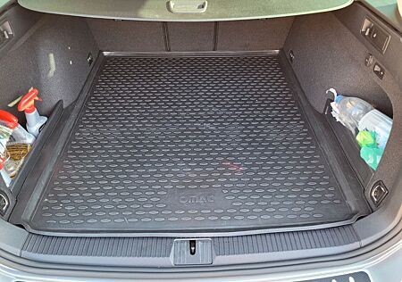 VW Passat Variant Volkswagen 1.8 TSI DSG Comfortline Varia...