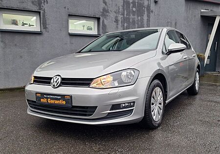 VW Golf Volkswagen VII Lim. Trendline BMT