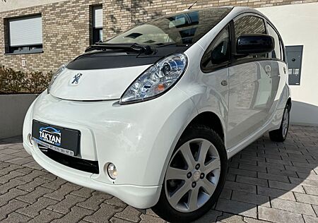 Peugeot iOn Modell 2018*Elektro*Automatik*29tkm*