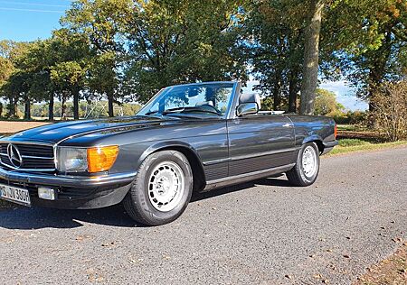 Mercedes-Benz SL 380 Mercedes Benz - Klassiker - Deutsche Zula