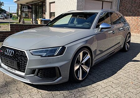 Audi RS4 Avant,Keramik,Virtual,Massage,Dynamik,Carbon