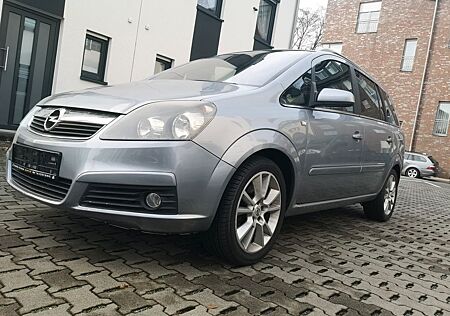 Opel Zafira 2.2 direct Edition Edition