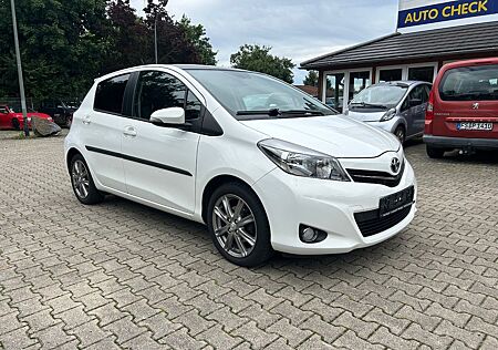Toyota Yaris Executive Glasdach/Sitzh./Standh.