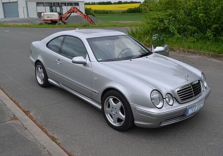Mercedes-Benz CLK 320 SPORT