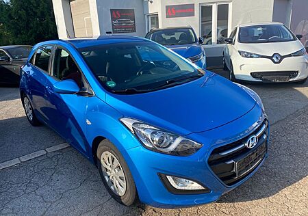 Hyundai i30 blue Classic Euro6