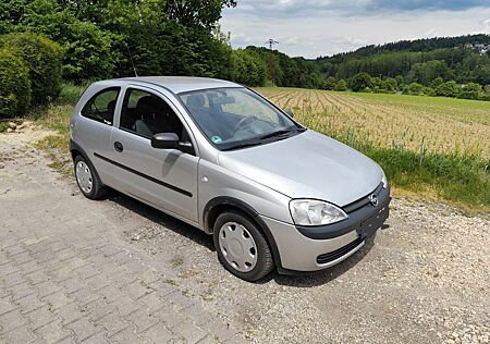 Opel Corsa 1.0 -