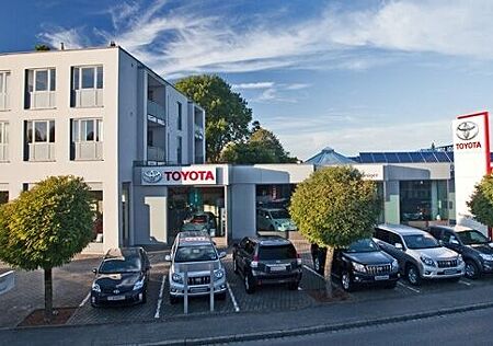 Toyota Hilux Double Cab Invincible ALLRAD*Kundenauftrag
