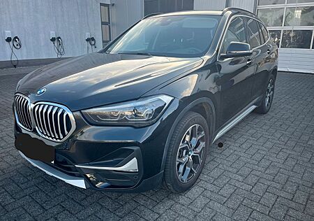 BMW X1 sDrive 18i xLine*RFK*NAVI*BUSINESS PACKAGE*