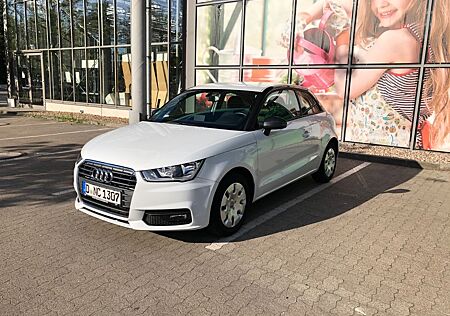 Audi A1 1,4 TDI. Top Ausstattung!