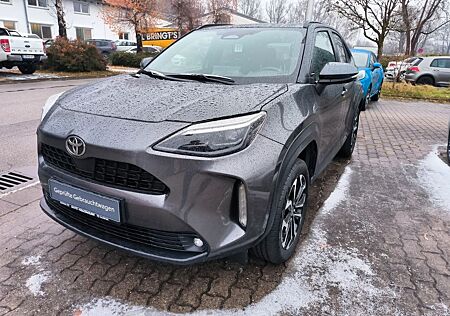 Toyota Yaris Cross Hybrid Team D *Winter,AHK*