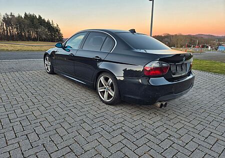 BMW 330I E90