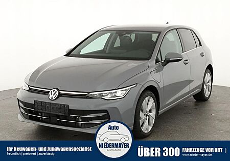 VW Golf Volkswagen VIII 1.5 eHybrid Style, AHK, Navi, Kamera,