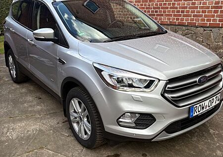 Ford Kuga 2,0 TDCi 4x4 110kW Titanium PowerShift ...