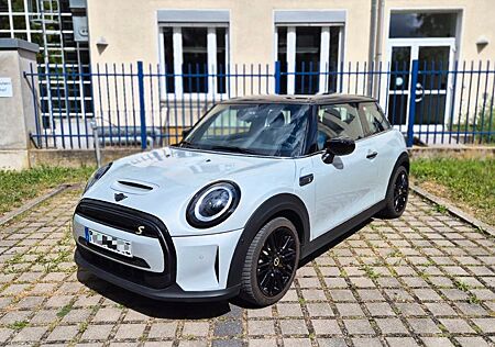 Mini Cooper SE Yours Trim Yours Trim