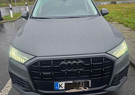 Audi Q7 55 TFSI e quattro tiptronic -