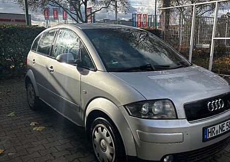 Audi A2 1.4 -