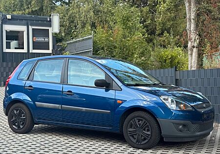 Ford Fiesta Fun*KLIMAANLAGE*elektr.Fe*TÜV*ALUFELGEN*