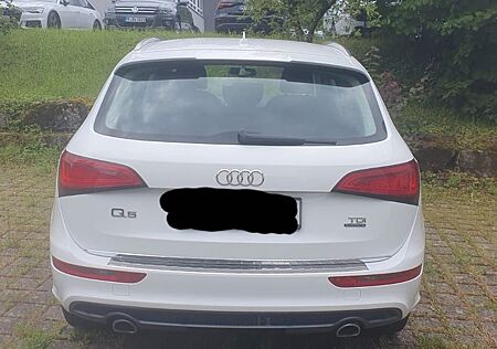Audi Q5 2.0 TDI 140kW S tronic quattro -