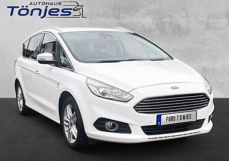 Ford S-Max TITANIUM