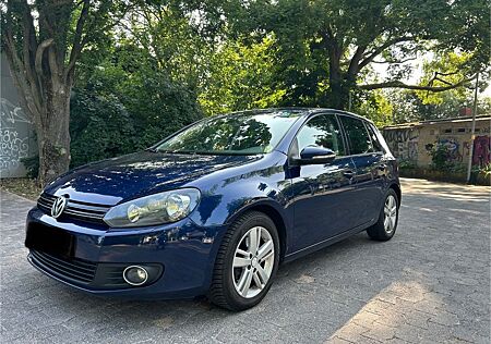 VW Golf Volkswagen 2.0 TDI BlueMotion Comfortline