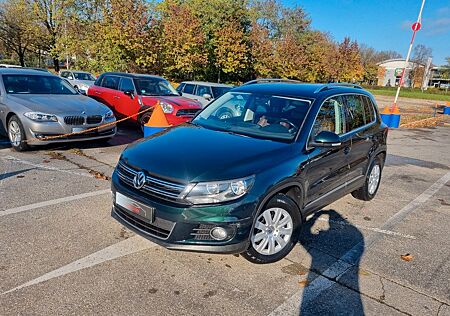 VW Tiguan Volkswagen Sport & Style BMT/1Hand