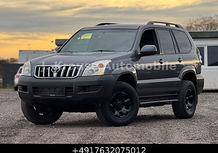 Toyota Land Cruiser 3.0 D-4D Aut. DiffLock Navi Kamera