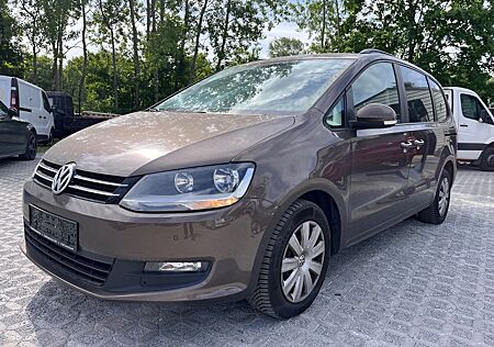 VW Sharan Volkswagen Trendline BMT NAV KAM SITZHZG