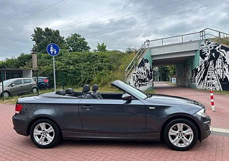 BMW 118i Cabrio*AUTOMATIK*SHZ*NAVI*XENON*LEDER*TOP